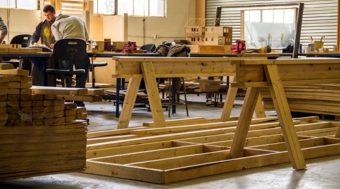 The shop has room to assemble full height walls. 