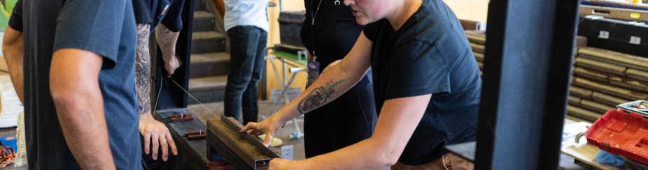 The Architectural Ceramic Assemblies Workshop (ACAW), a yearly event co-hosted at UB with Boston Valley Terra Cotta and Carnegie Mellon University, took place in August 2023 in the SMART Fabrication Factory in Parker Hall. Photographer: Douglas Levere. 